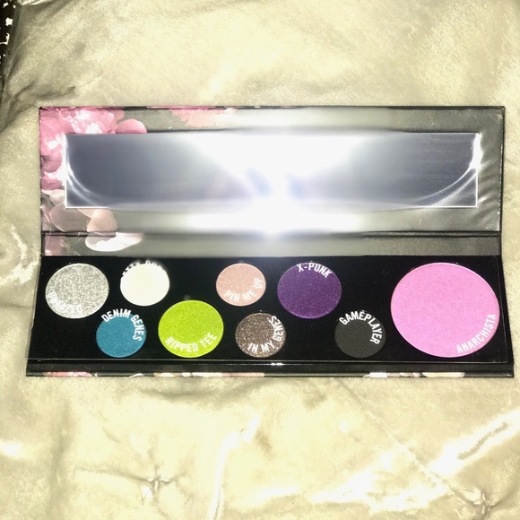 MAC Cosmetics Other - MAC Pretty Punk